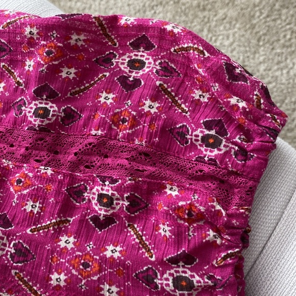 ANTHROPOLOGIE pink patterned blouse - Picture 5 of 8